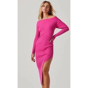 ASTR Pink Ribbed Midi Dress